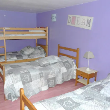 Maison De 4 Chambres Avec Jardin Clos Et Wifi A Longemer A 5 Km Des Pistes Holiday home